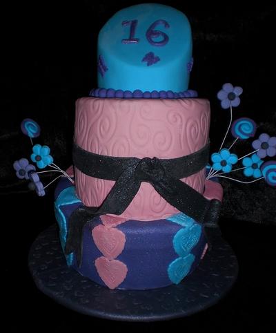 Topsy hearts and swirls  - Cake by Sugarart Cakes