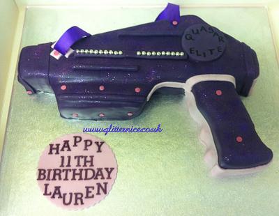Quasar Gun - Cake by Alli Dockree