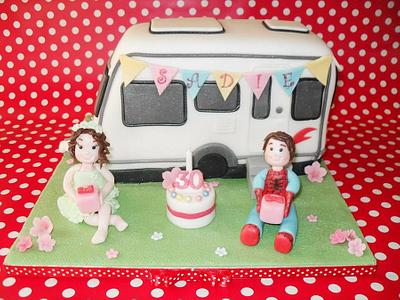Cute campers - Cake by Marie 2 U Cakes  on Facebook