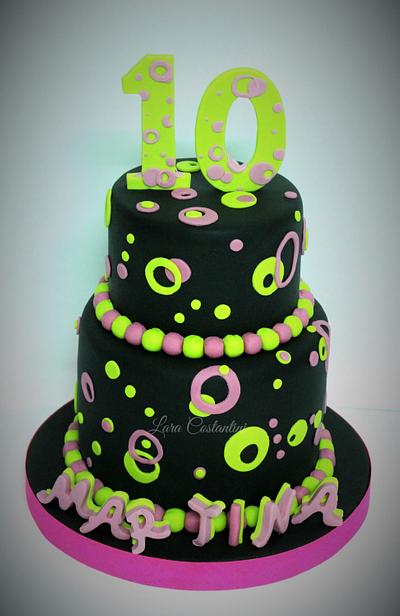 HAPPY BIRTHDAY FLUO - Cake by Lara Costantini