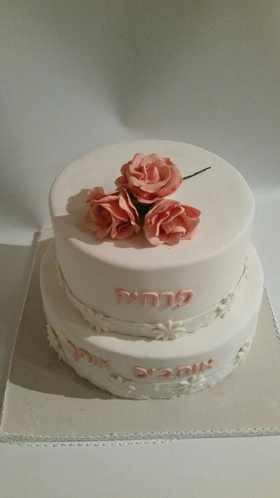 elegant white and flowers - Cake by michal katz