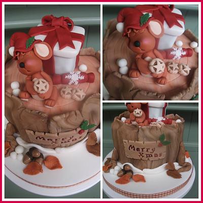 Sleepy Mouse Christmas cake  - Cake by The Stables Pantry 