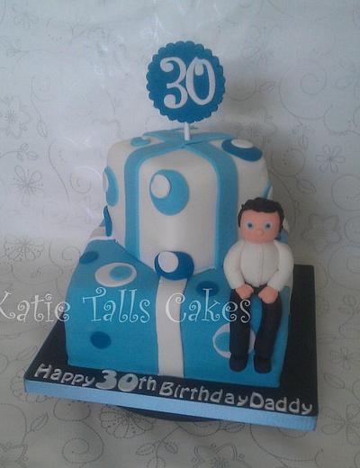 30th Present Cake - Cake by KatieTallsCakes