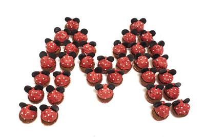 Disney Mini Cupcakes - Cake by Paula R