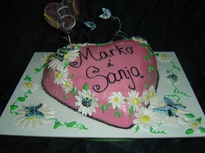 5th wedding anniversary - Cake by Katarina