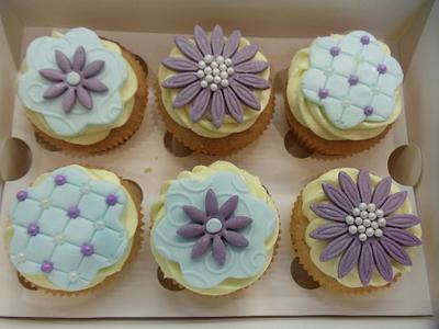 purple and blue elegance - Cake by Enchanting Cupcakes hobby cakes