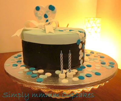 Gift Box Cake - Cake by Suman