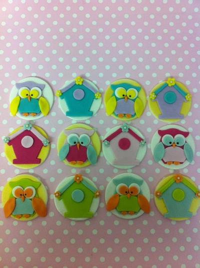 Owl Cupcakes - Cake by CakeyBakey Boutique