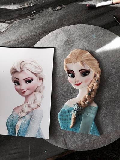 Elsa - Cake by Littlelizacakes