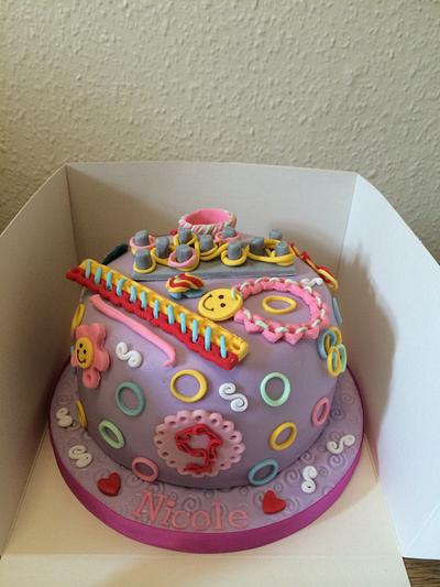 Loom bands!!!!!  - Cake by Kirsty 