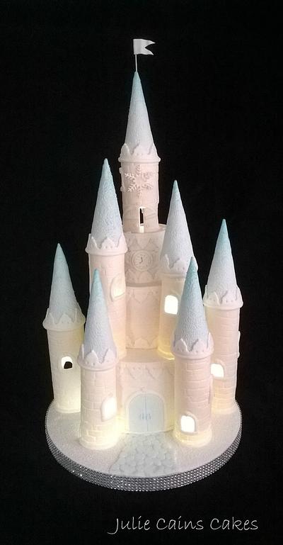 Winter Castle - Cake by Julie Cain