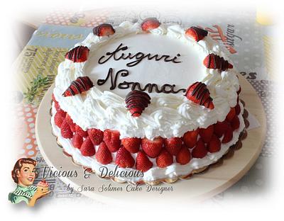 Strawberry cake for grandmother Rina! - Cake by Sara Solimes Party solutions