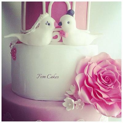 Vintage Bird cake - Cake by Fem Cakes