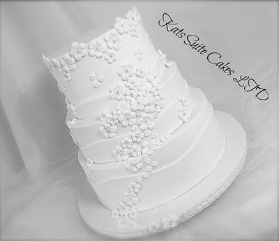 White Wedding - Cake by Kat
