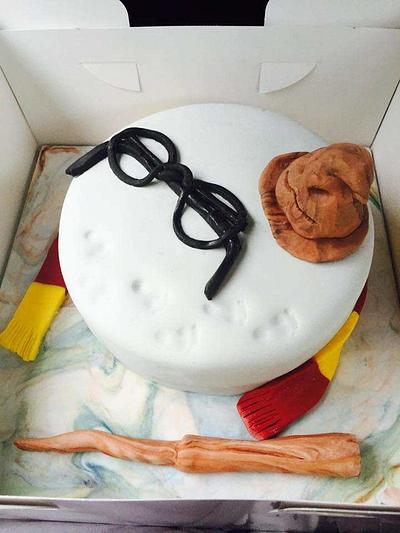 Harry Potter Cake - Cake by Tasha's Custom Cakes