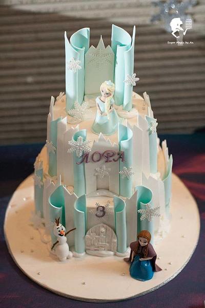 Frozen - Cake by Antonia Lazarova