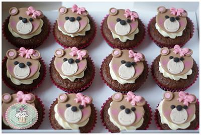 Pink bow bear cupcakes - Cake by Planet Cakes