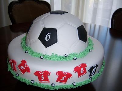 Football - Cake by Ria123