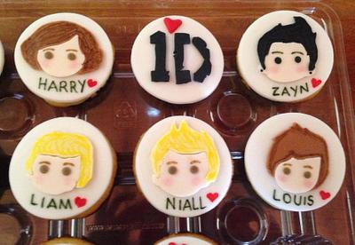 One Direction Cupcakes - Cake by N&N Cakes (Rodette De La O)