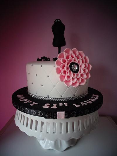 Mannequin Fashion Cake - Cake by Lisa-Marie Gosling