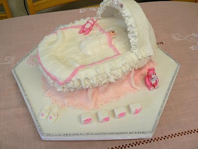 christening Cradle. - Cake by Anita's Cakes