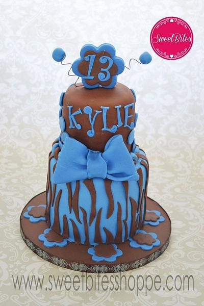 Blue and brown zebra cake - Cake by Sweetbitesshoppe