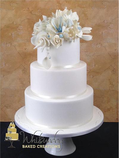 Ivory Floral - Cake by Whitsunday Baked Creations - Deb Smith