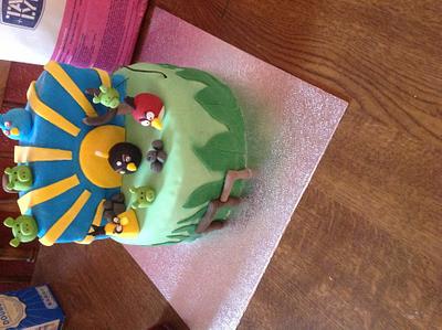 Angry bird - Cake by Samantha