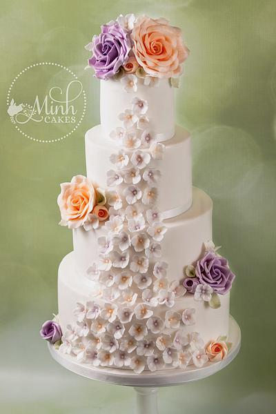 Romantic roses & hydrangeas - Cake by Xuân-Minh, Minh Cakes