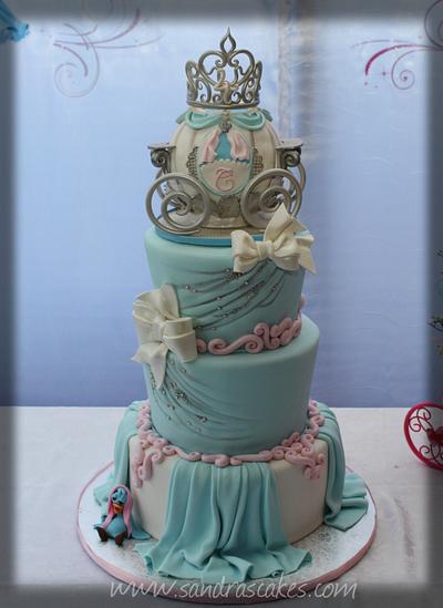 Fit for a Princess! - Cake by Sandrascakes