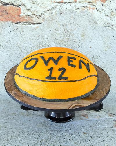 Basketball - Cake by Anchored in Cake