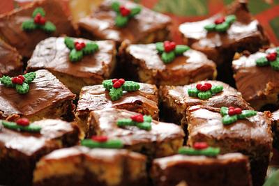 Cheesecake Brownies - Cake by Smita Maitra (New Delhi Cake Company)