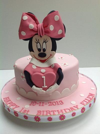 Minnie Mouse - Cake by blackberry