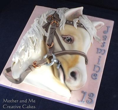 Pony Head Cake - Cake by Mother and Me Creative Cakes