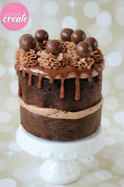 Nutella Buttercream Frosting Cake - Cake by Love Cake Create