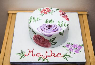 Painted flowers  - Cake by SweetdreamsbyNika