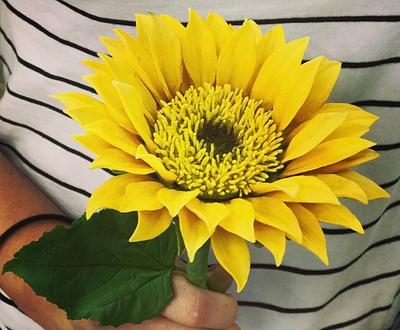 Sunny Sunflower! - Cake by Pia Angela Dalisay Tecson