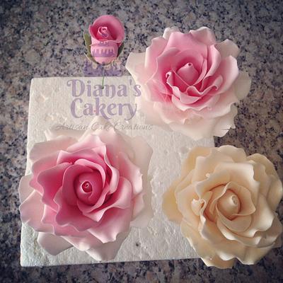 Sugar Roses - Cake by Diana's Cakery