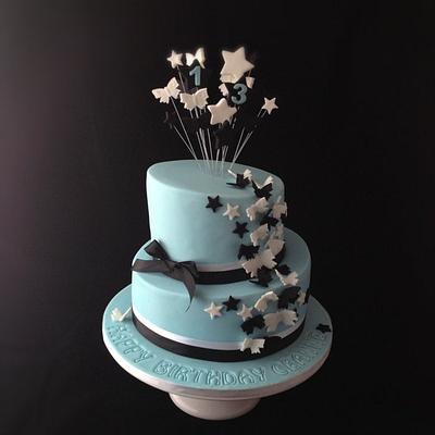Butterflies & Stars Topsy Turvy - Cake by cjsweettreats