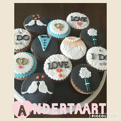 Wedding cup cakes - Cake by Anneke van Dam