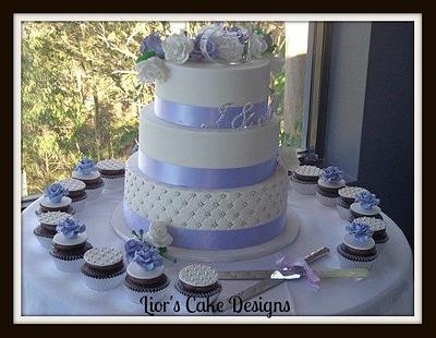 Lilac wedding - Cake by Lior's Cake Designs