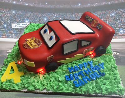 Cars - Cake by MsTreatz