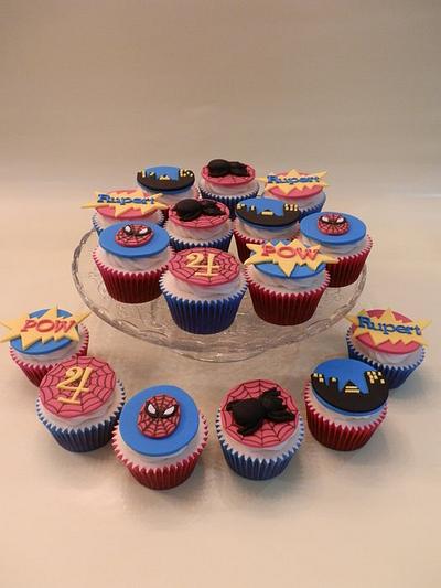 Spiderman - Cake by CheryllsCupcakes