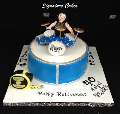 Retired Cake - Cake by SignatureCake