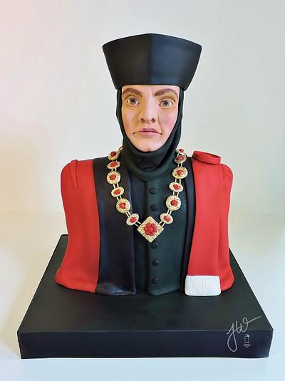 Q,  The Omnipotent Judge - Star Trek Collaboration - Cake by Jeanne Winslow
