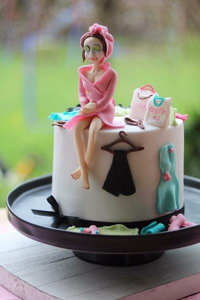 Beauty Wellness Shopping cake - Cake by Agnes Linsen