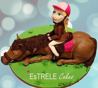 Peach and lemon pony cake - Cake by Estrele Cakes 