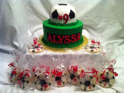Soccer Cake & Cookies - Cake by Lanett