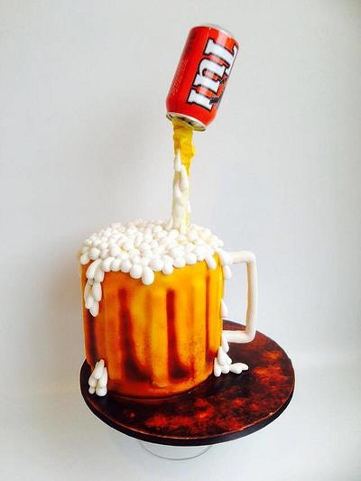 Beer anyone ?  - Cake by Rochelle Steer