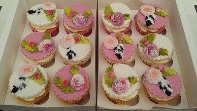 Bridal shower cupcakes - Cake by Karen's Kakery